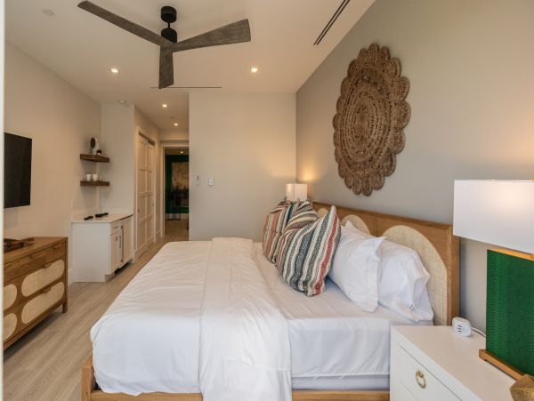 Islamorada Luxury Vacation Accommodation Call Today