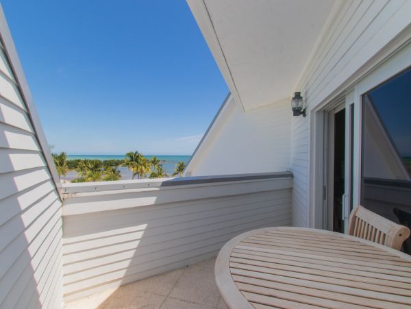 The Florida Keys Condo 986486