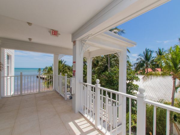 The Florida Keys Condo 986486