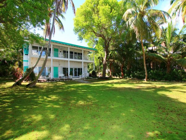The Florida Keys Home 986495