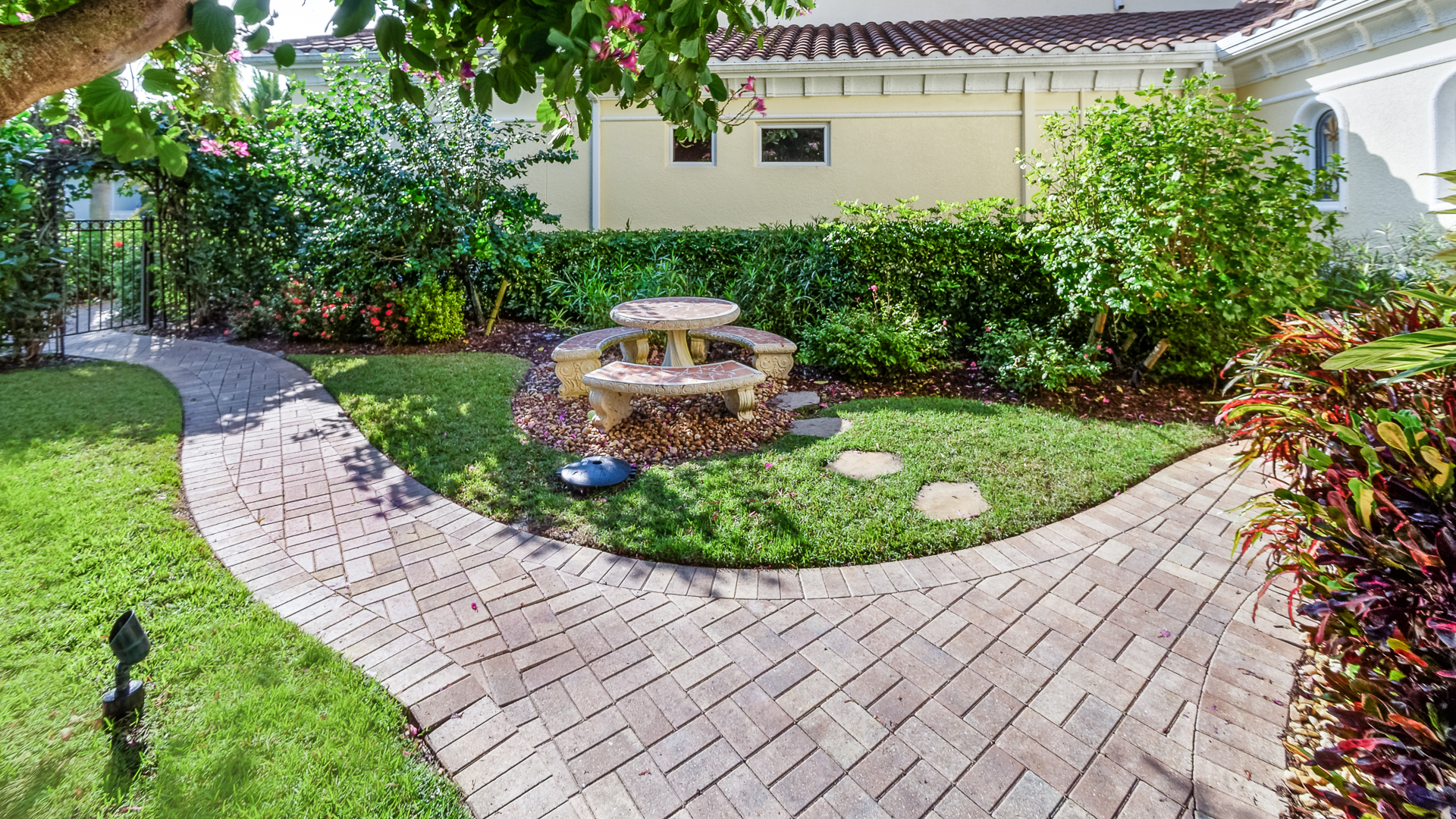 Cape Coral Home 986513