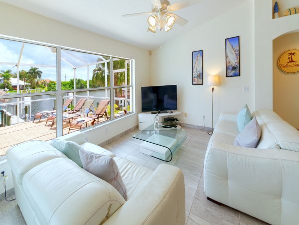 Cape Coral Home 986516
