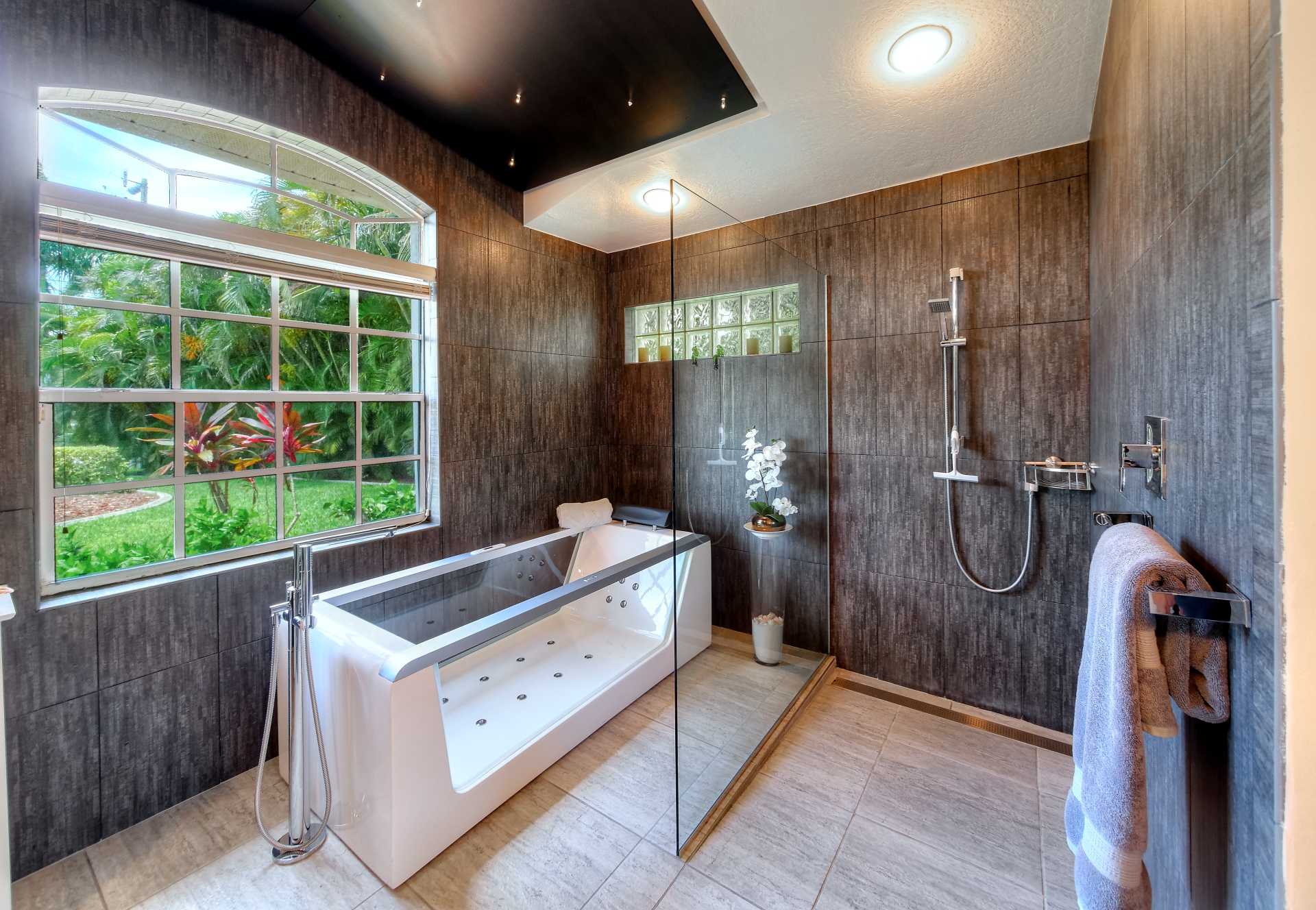 Cape Coral Home 986516