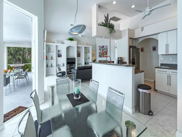 Cape Coral Home 986520