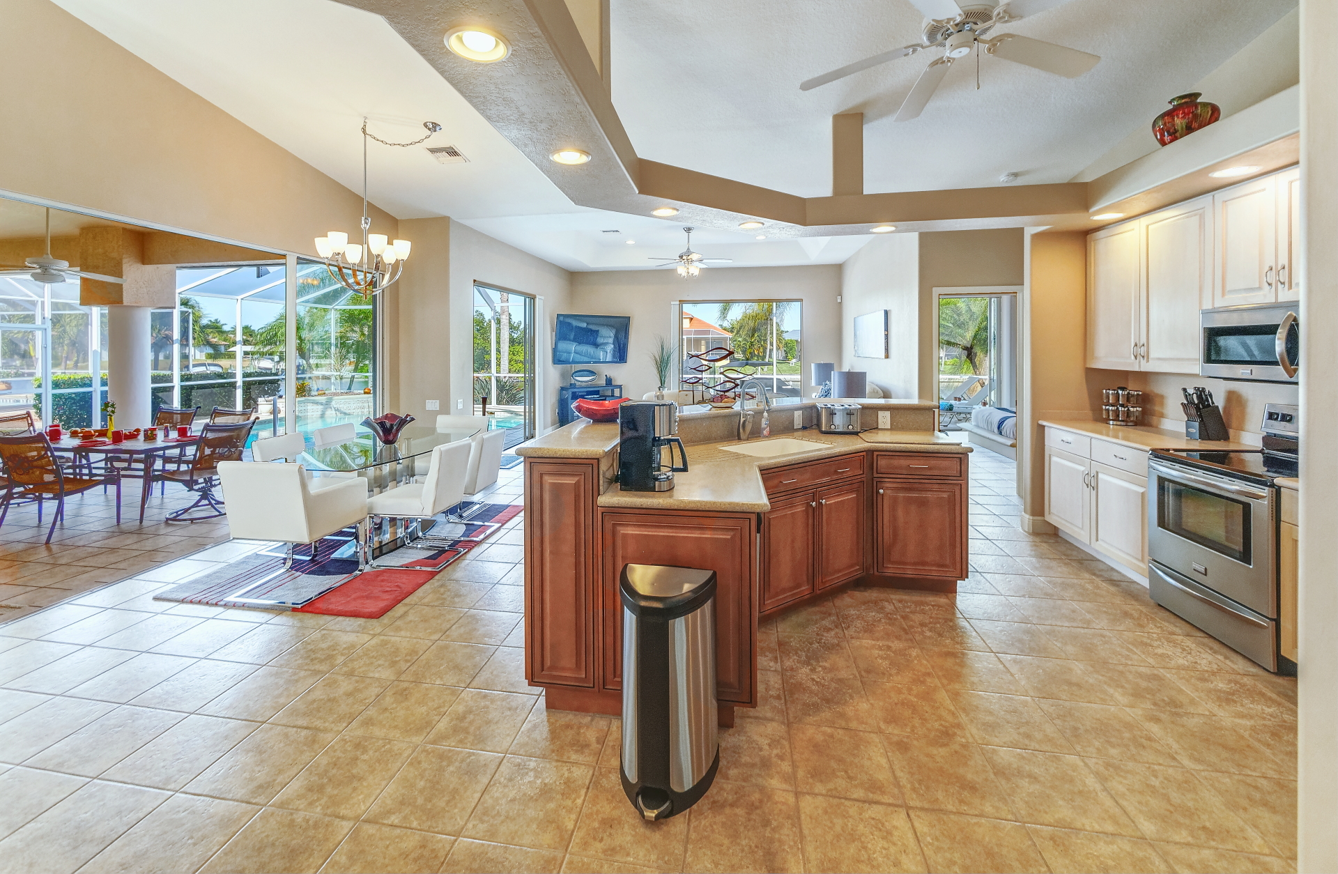 Cape Coral Home 986524
