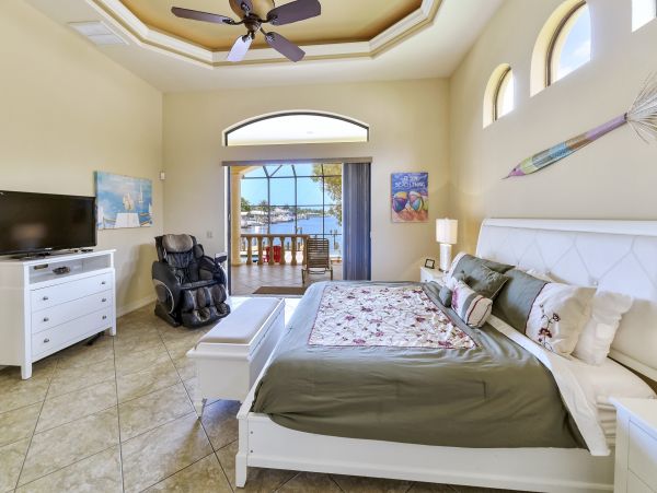 Cape Coral Home 986525