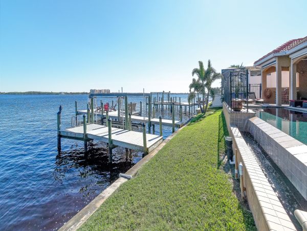 Cape Coral Home 986526