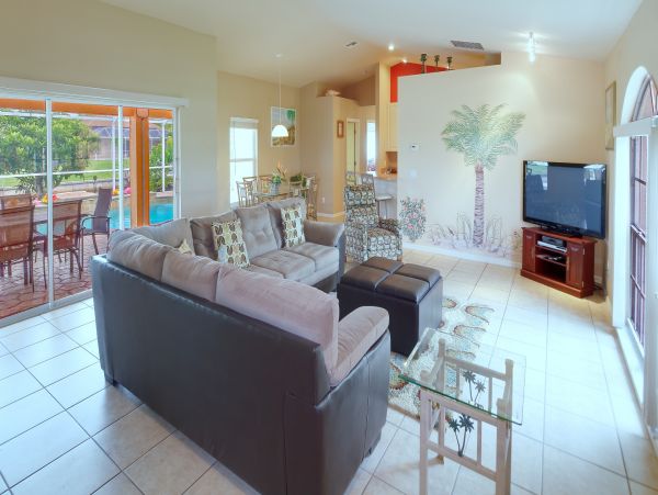 Cape Coral Home 986535