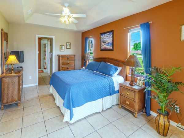 Cape Coral Home 986535