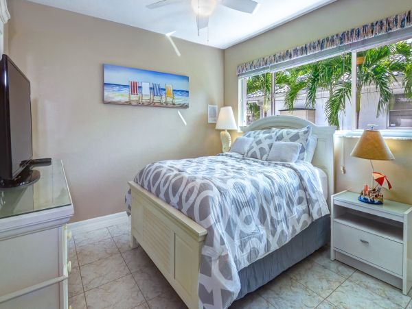 Cape Coral Home 986539