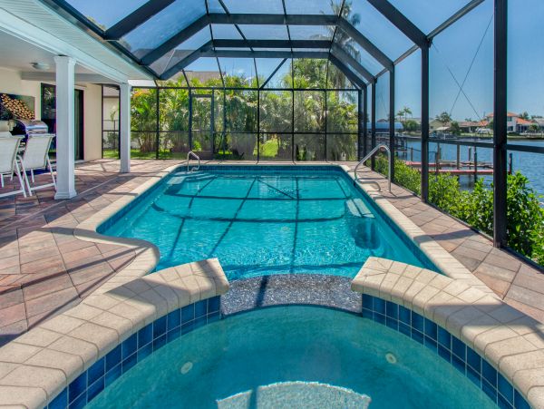Cape Coral Home 986540