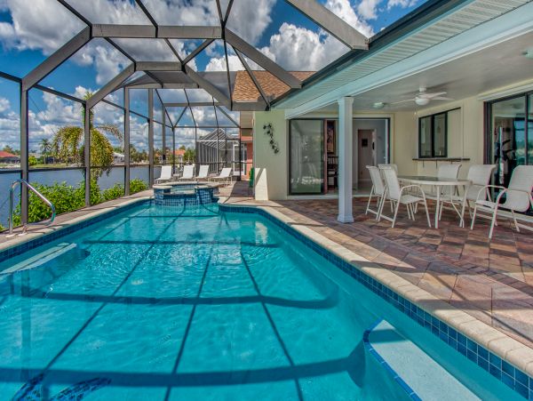 Cape Coral Home 986540