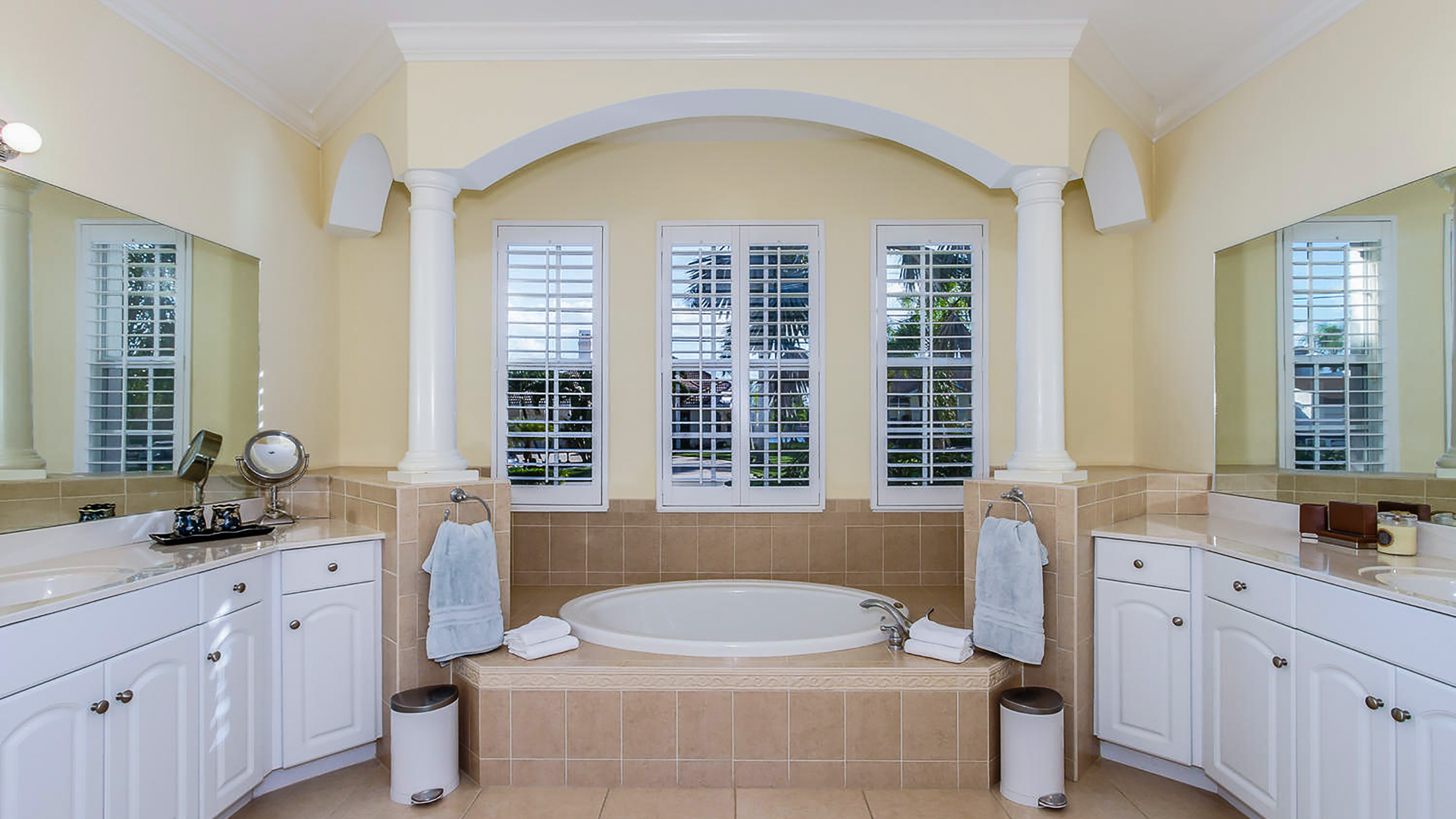 Cape Coral Home 986541