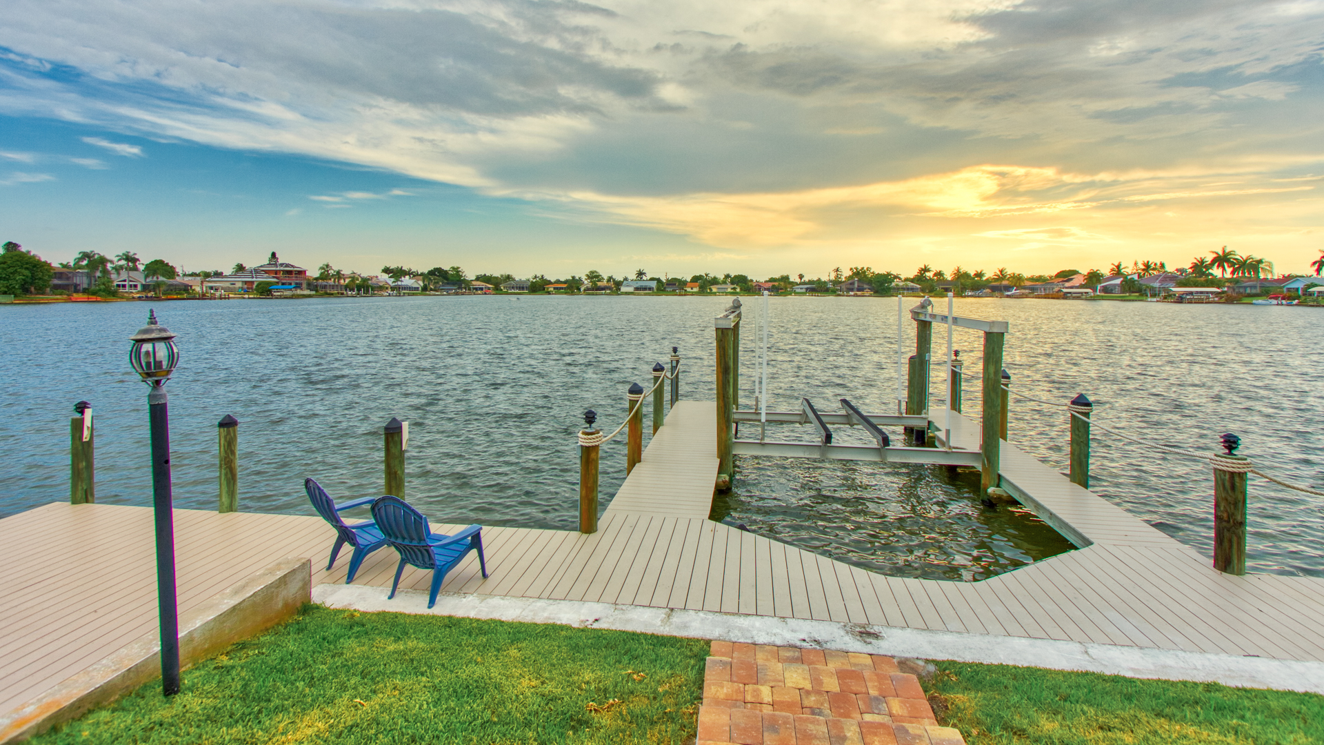 Cape Coral Home 986543