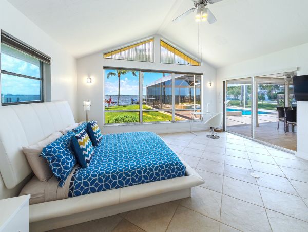 Cape Coral Home 986546