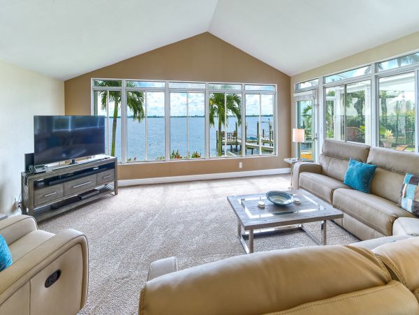 Cape Coral Home 986549