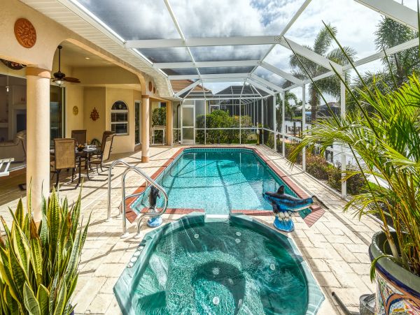 Cape Coral Home 986550