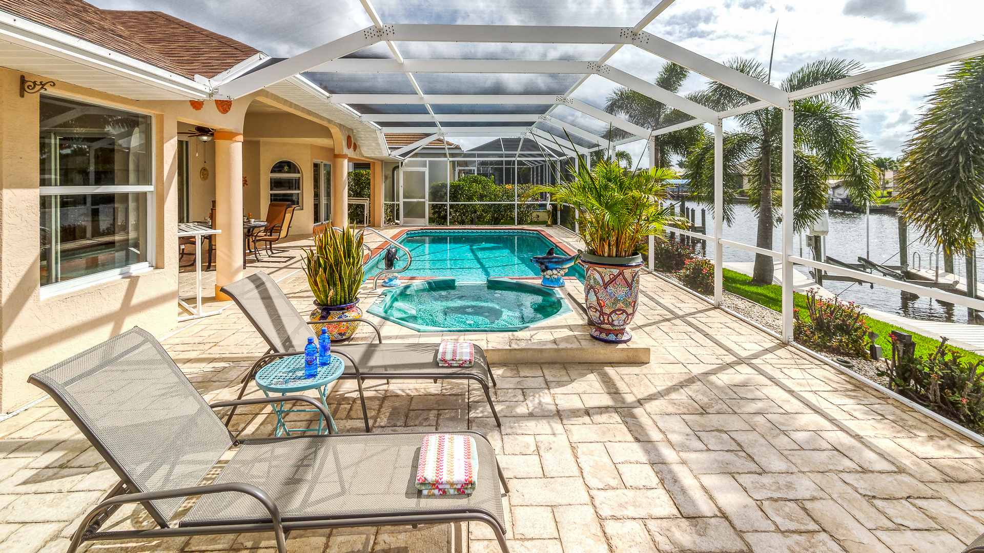 Cape Coral Home 986550