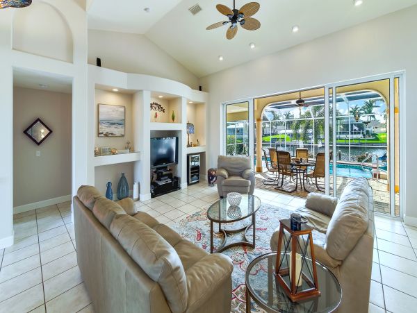 Cape Coral Home 986550