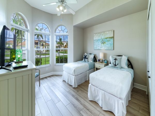 Cape Coral Home 986550