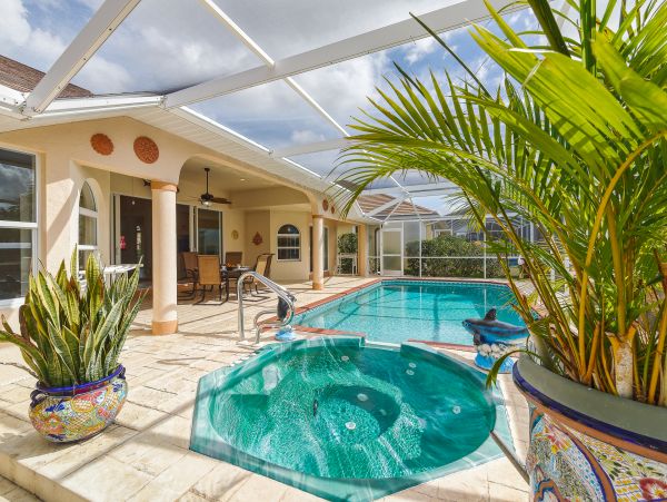 Cape Coral Home 986550
