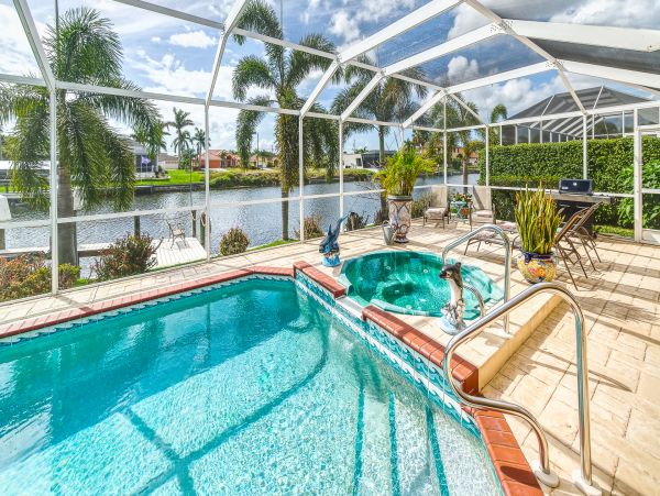 Cape Coral Home 986550