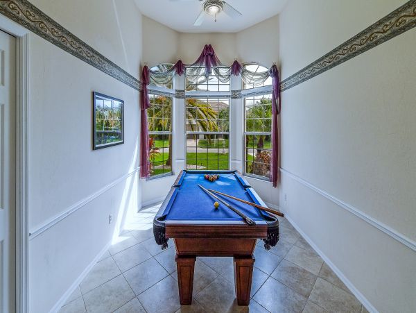 Cape Coral Home 986553