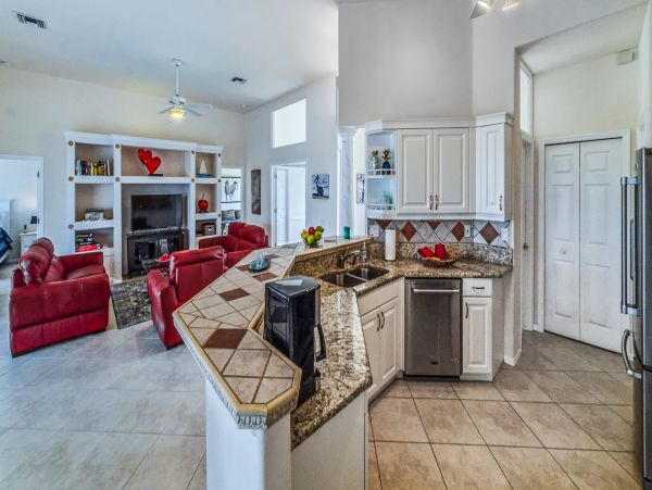 Cape Coral Home 986553
