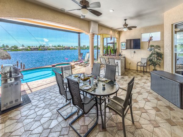 Cape Coral Home 986554