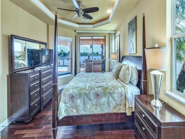 Cape Coral Home 986554