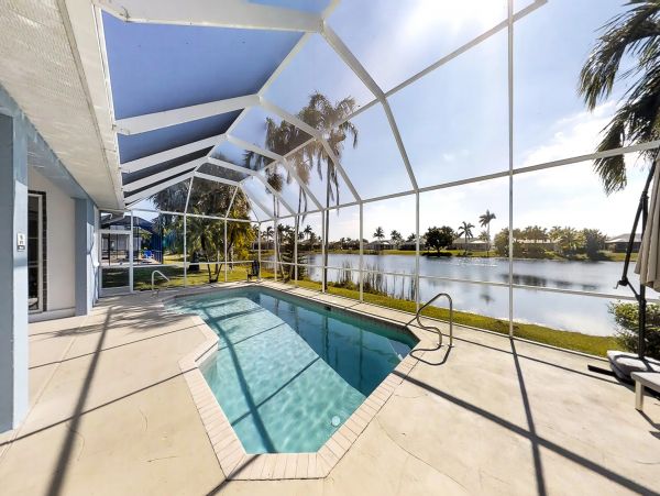 Cape Coral Home 986555