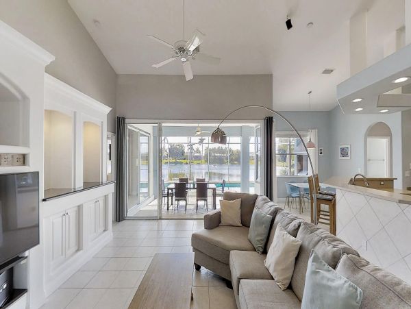 Cape Coral Home 986555