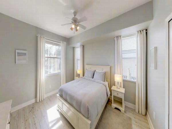Cape Coral Home 986555