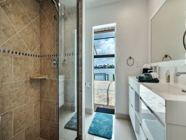 Cape Coral Home 986556
