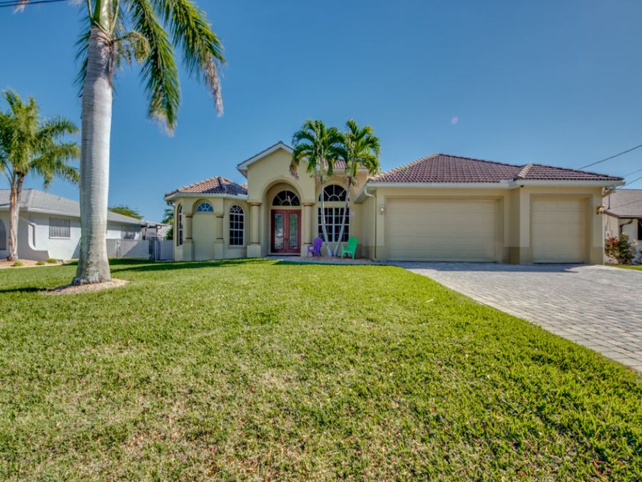 Spacious Cape Coral Retreat: Gulf Access & Modern Comforts