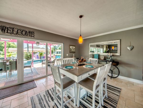 Gorgeous 2 Bedroom Cape Coral Waterfront Vacation Rental with Pool & Dock