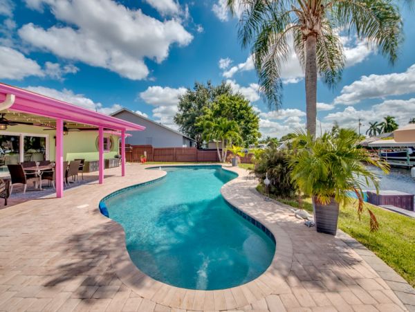 Gorgeous 2 Bedroom Cape Coral Waterfront Vacation Rental with Pool & Dock