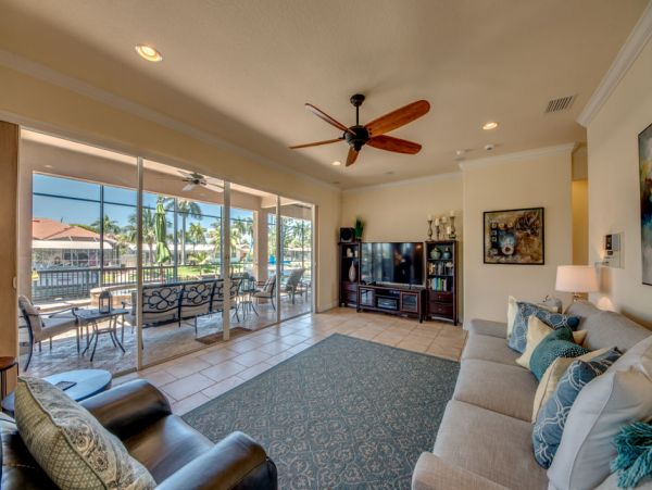 Cape Coral Home 986564