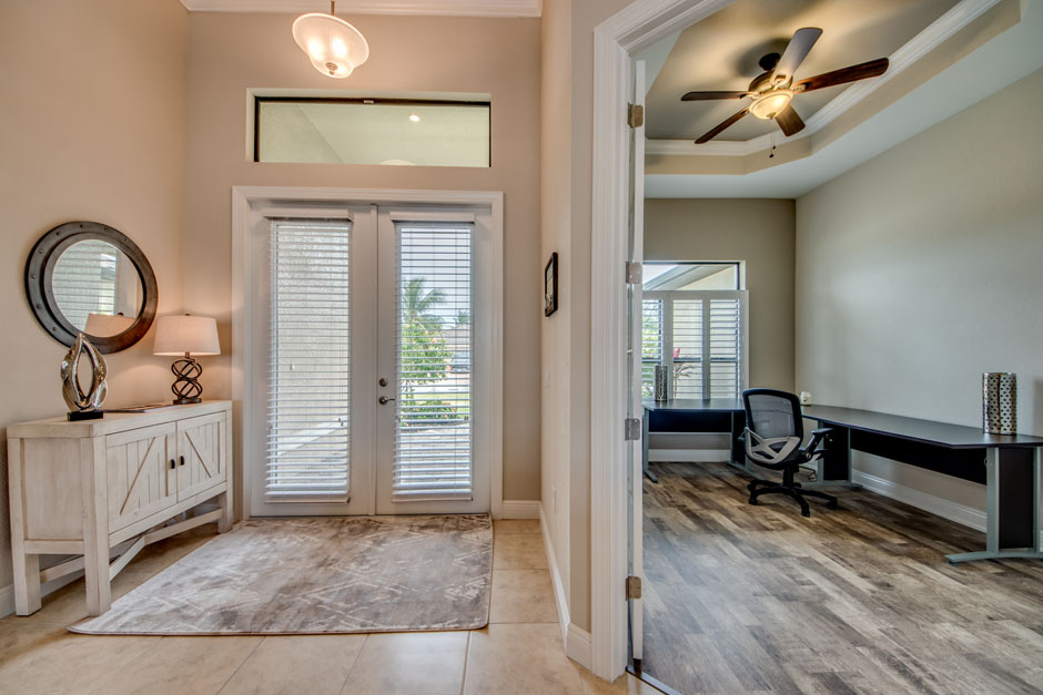Cape Coral Home 986565