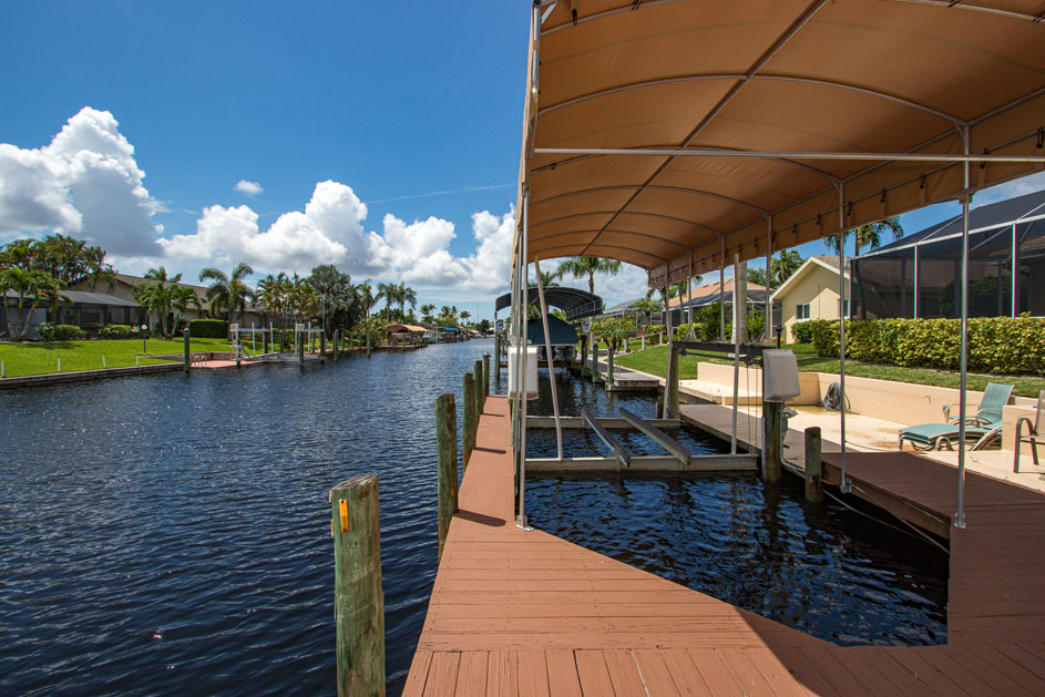 Cape Coral Home 986566