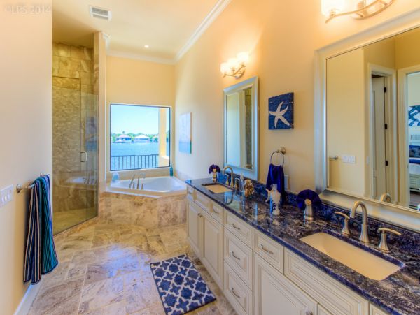 Cape Coral Home 986567
