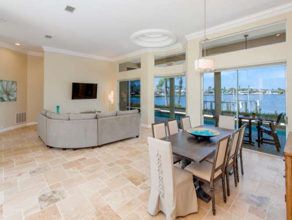 Cape Coral Home 986568