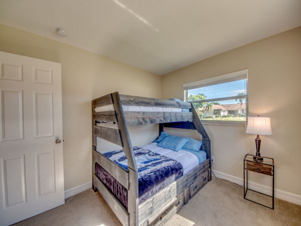 Cape Coral Home 986574