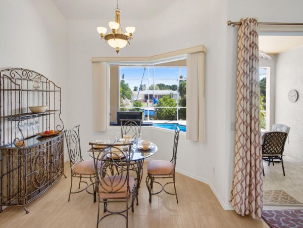 Cape Coral Home 986576