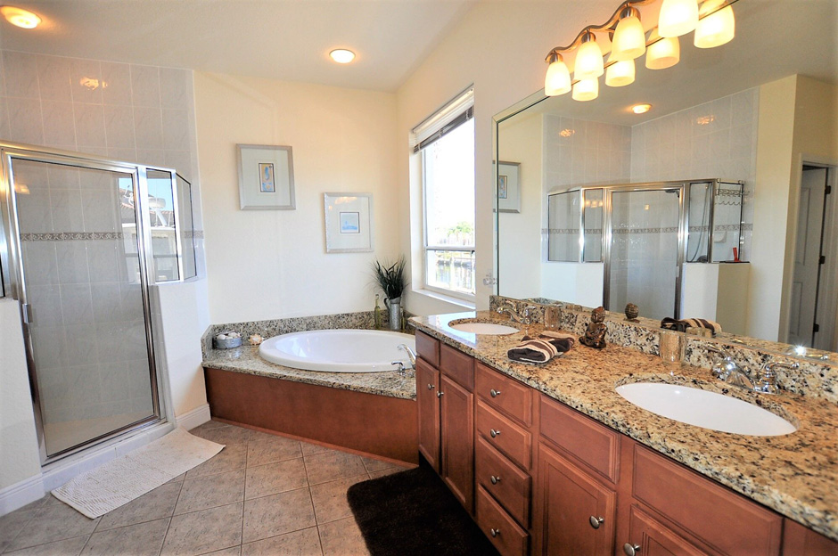 Cape Coral Home 986577