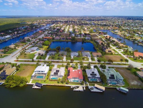 Cape Coral Home 986578