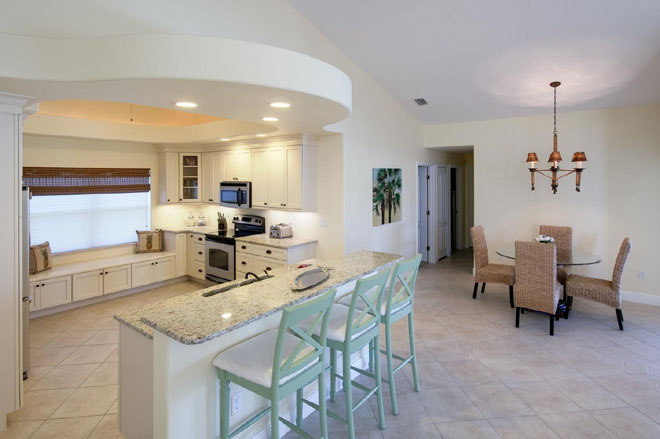 Canalfront Four Bedroom Rental Home in Cape Coral