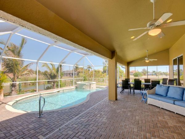 Canalfront Four Bedroom Rental Home in Cape Coral