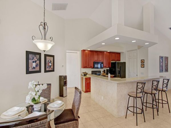 Cape Coral Home 986584