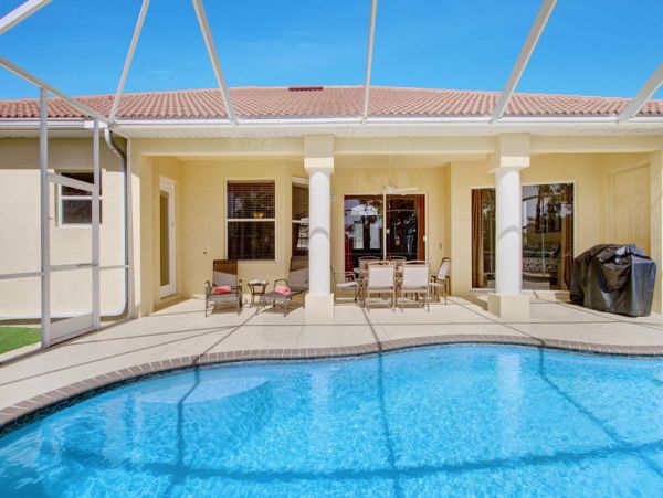 Cape Coral Home 986584
